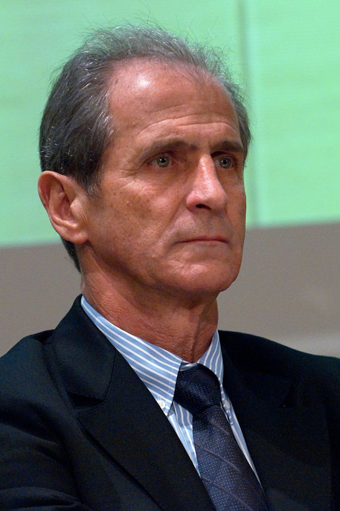 Une photo d'Hubert Falco, le maire de Toulon