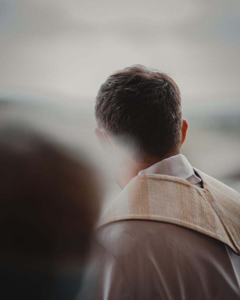 Des victimes d'agressions sexuelles à l'Église catholique en Espagne