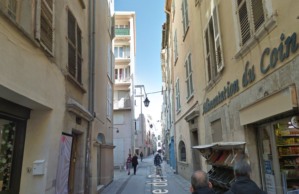 incendie dans un immeuble toulonnais rue de pomet toulon