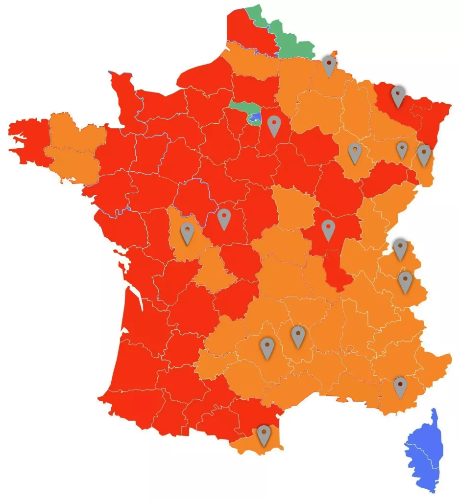 Éleveurs et associations divisés par la révision du statut du loup.