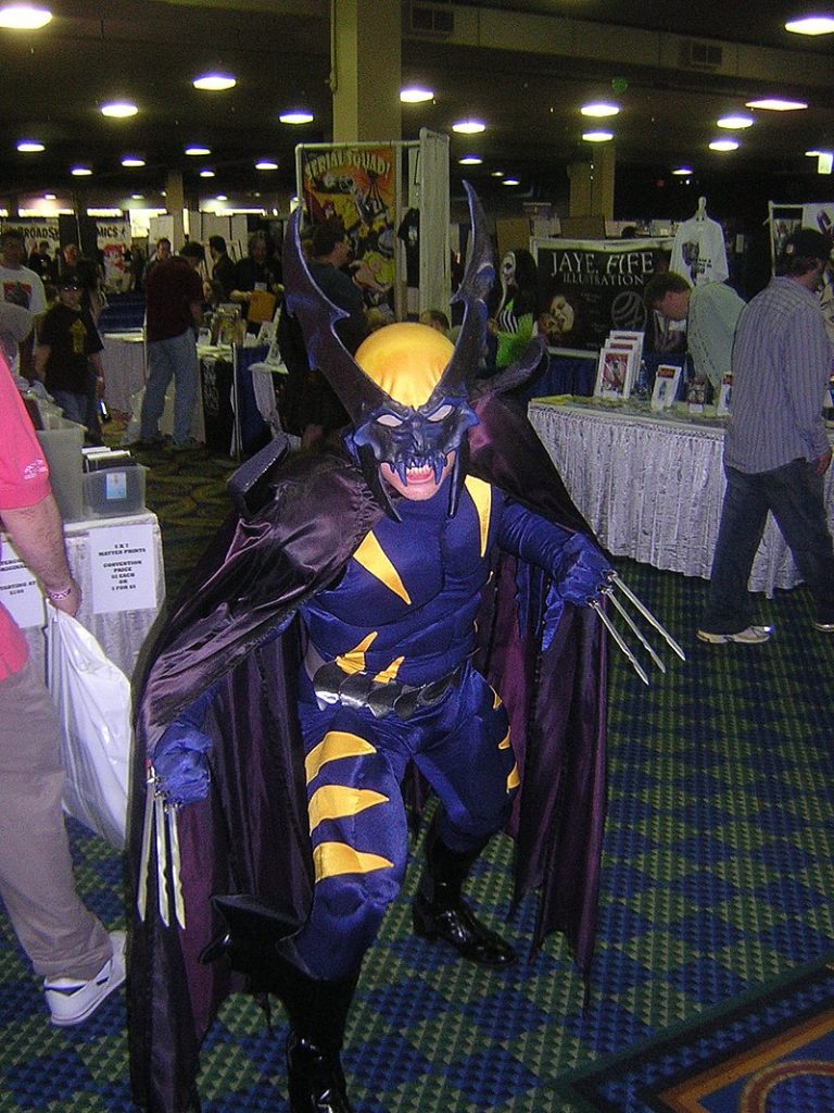 Amalgam Comics : Batman et Wolverine fusionnés, Superman et Captain America réunis. Une série inédite à explorer.