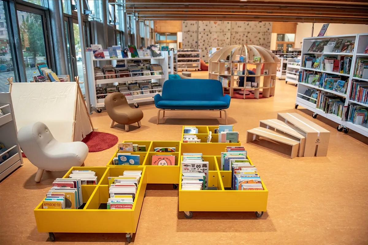 Incendie volontaire : la bibliothèque Chantal-Mauduit détruite.