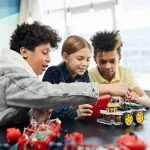 Défi technologique pour les jeunes à Hyères