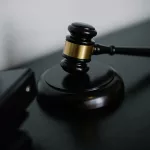Condamnation de chercheurs pour une attaque contre le consulat russe