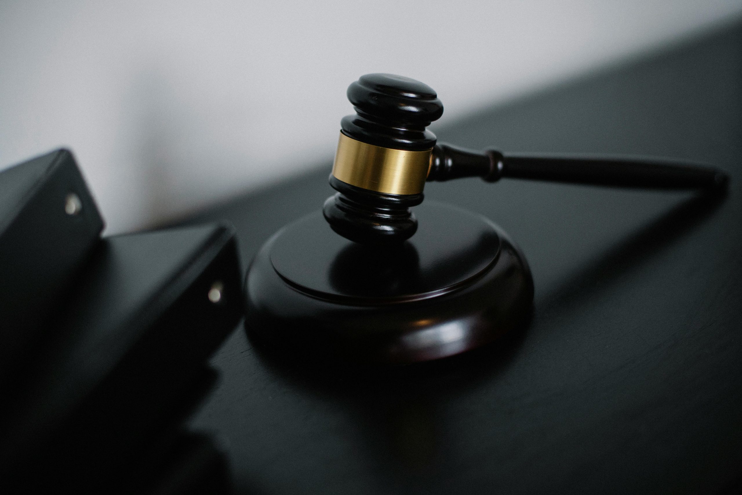 Condamnation de chercheurs pour une attaque contre le consulat russe
