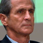 Une photo d'Hubert Falco, le maire de Toulon